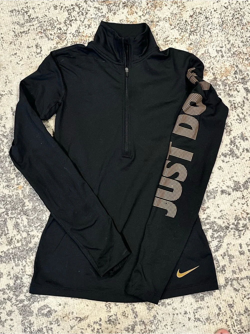 EUC Nike Women’s Pro L/S Black/Gold Half-Zip Pullover Running Top--Sz XS